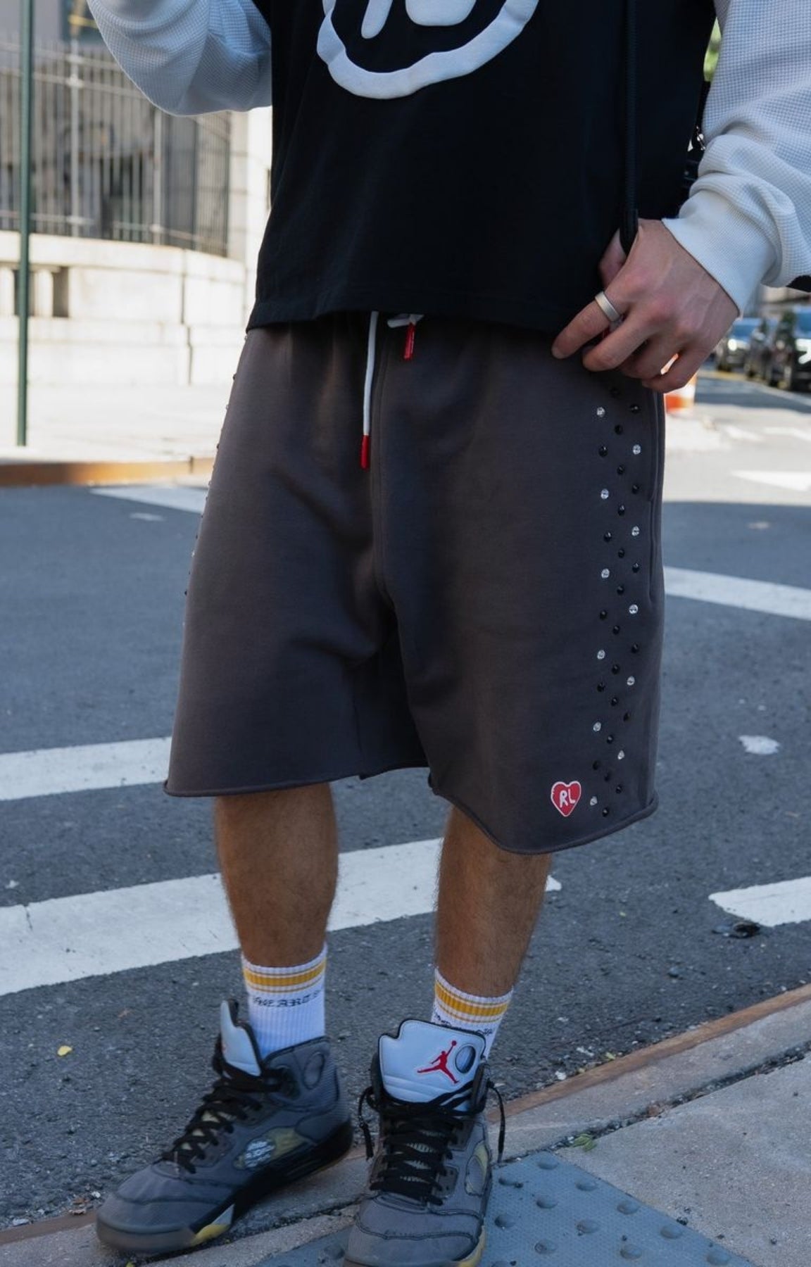 Red Letters Stoned Sweat Shorts - Charcoal