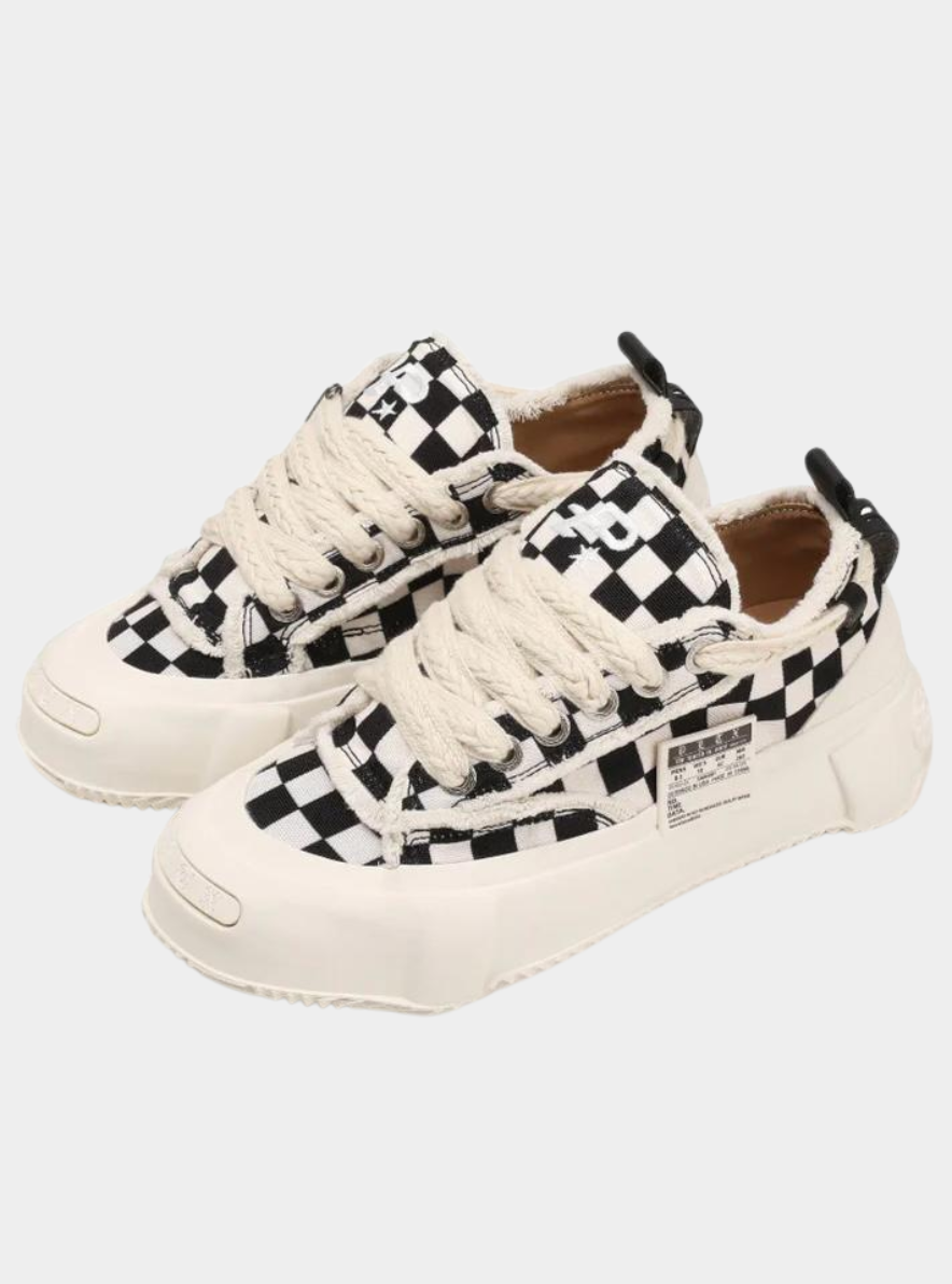 Politics Shoes - Bergen - Black And White