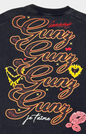 Gunzinii Kiss Cropped Tee - Black