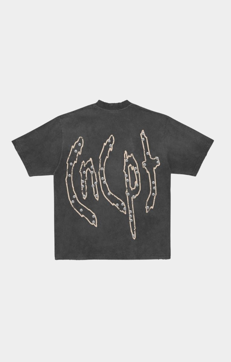 Luxury streetwear tee in black with 3D pearl detailing – Concept LA