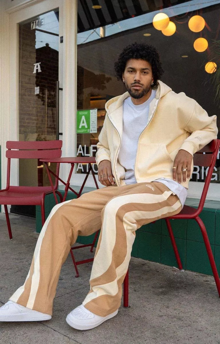Streetwear outfit styled with EPTM Montana Sweatpants.