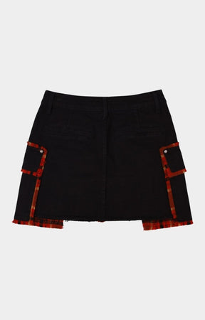 Back view & Close-up detail of embroidery and cargo pockets on First Row Plaid Mini Skirt