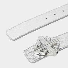 Detailed crystal buckle on premium designer leather belt