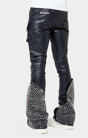 Oversized cargo pocket with metal snaps on Guapi leather pants.