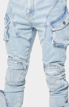 Coffin shaped knee panel detail on GUAPI denim.