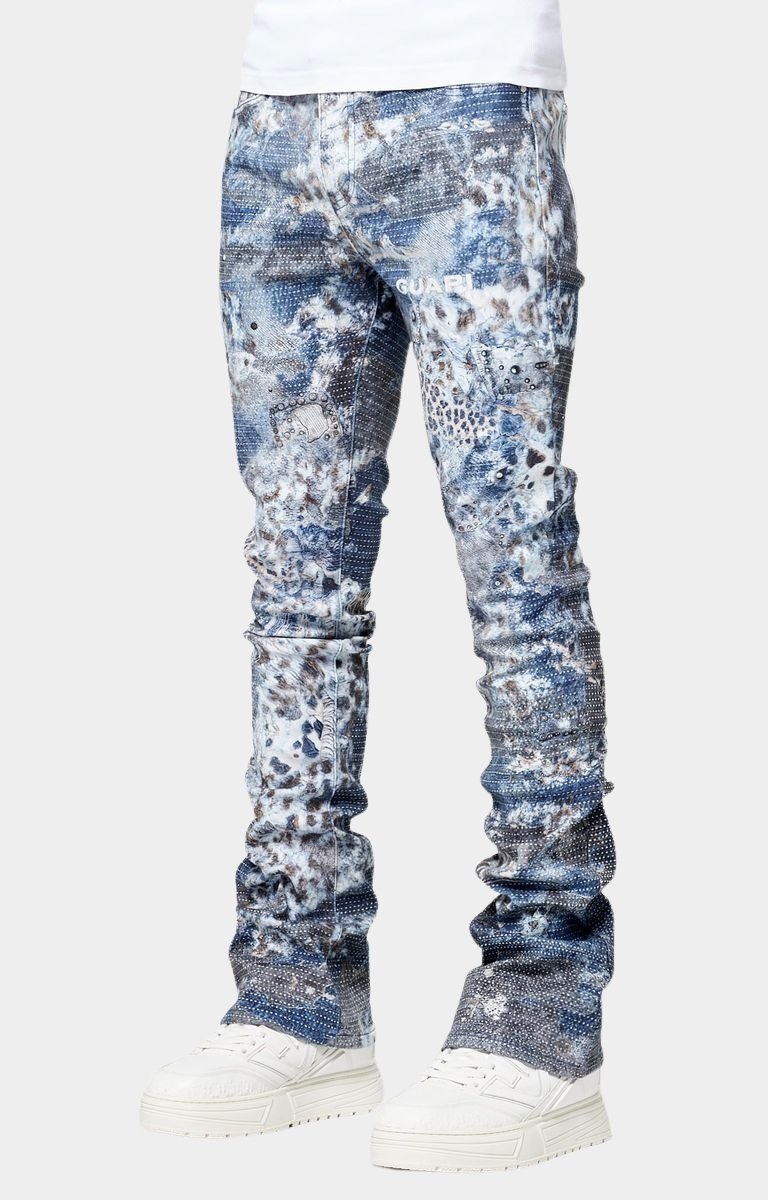 GUAPI logo print on thigh of Aqua Blue Hakai denim.