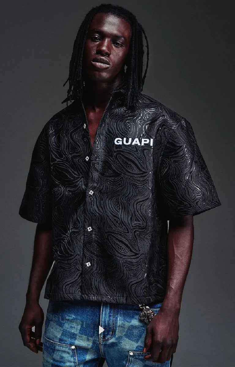 GUAPI Liquid Black Shirt – Embossed Swirl Short Sleeve