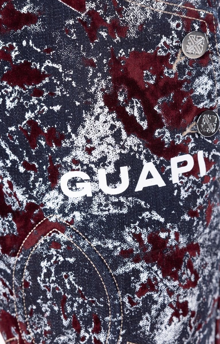 Luxury casual velvet shorts with relaxed streetwear fit