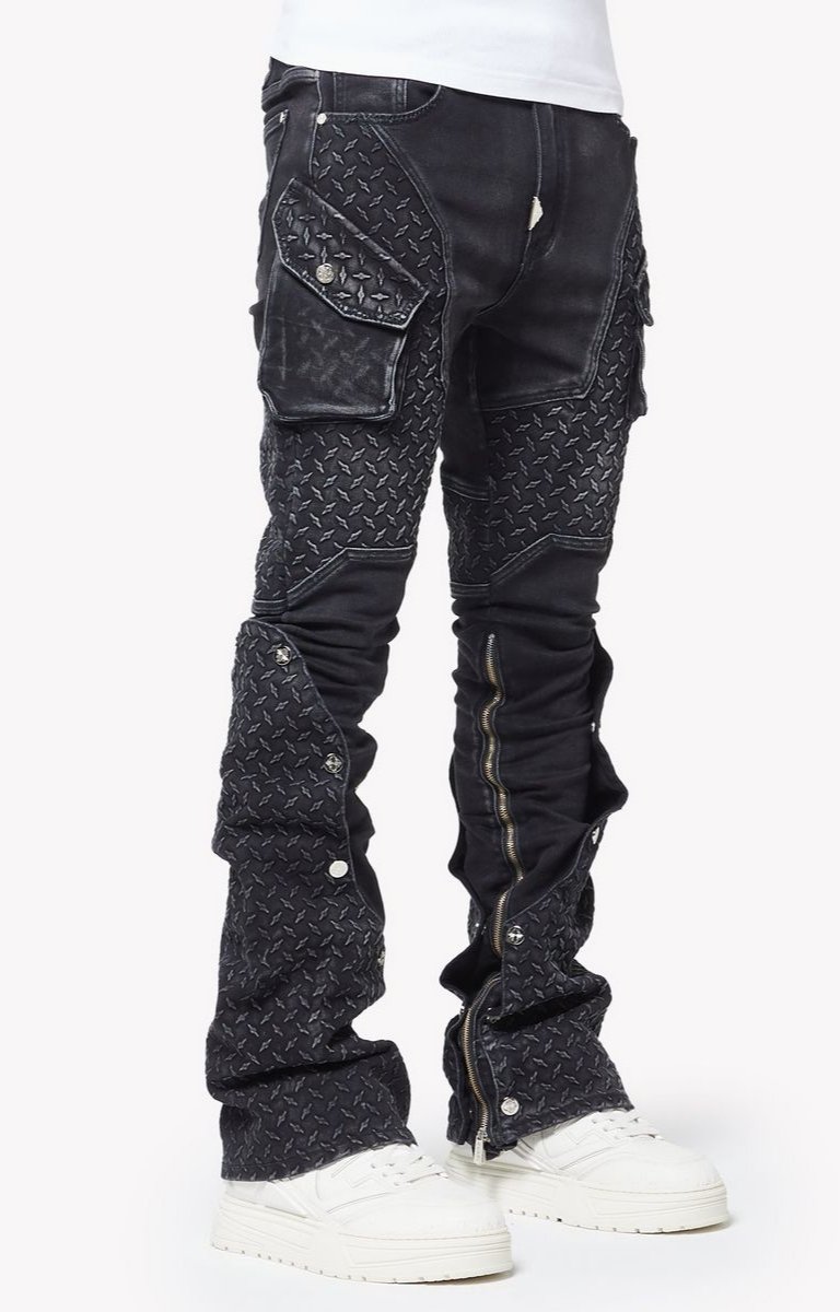 Side profile of Guapi industrial stacked cargo denim.