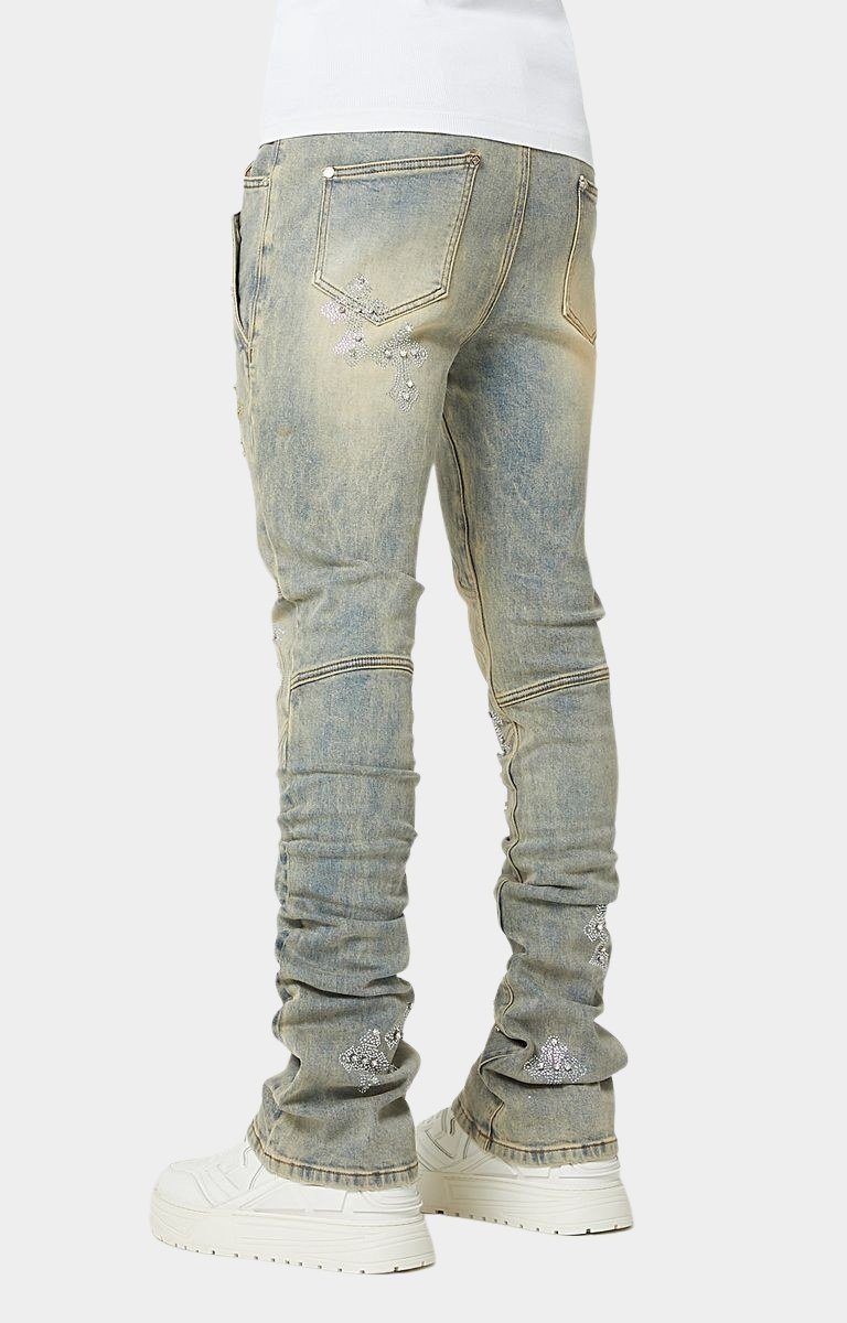 Stacked leg fit on GUAPI Faded Cross Denim V2.