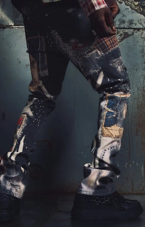 Button-and-zip fly closure on Guapi Vintage Black Chronicle jeans