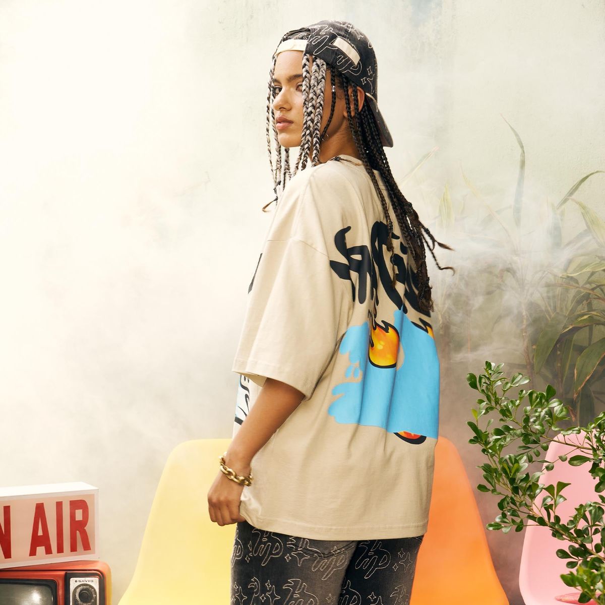 Urban streetwear oversized t-shirt Hyde Park Tsunami 