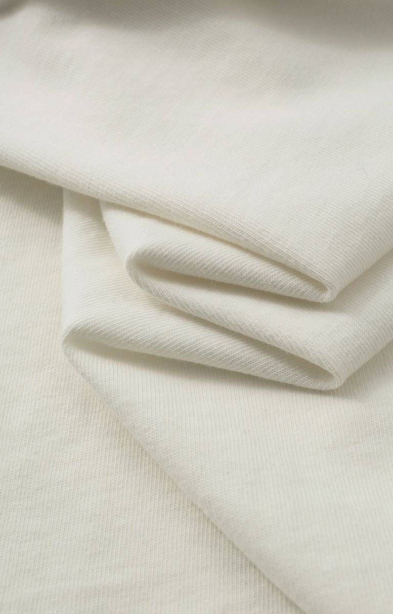 Hyde Park Super Speed Team T Shirt cream streetwear look, fabric detail. 