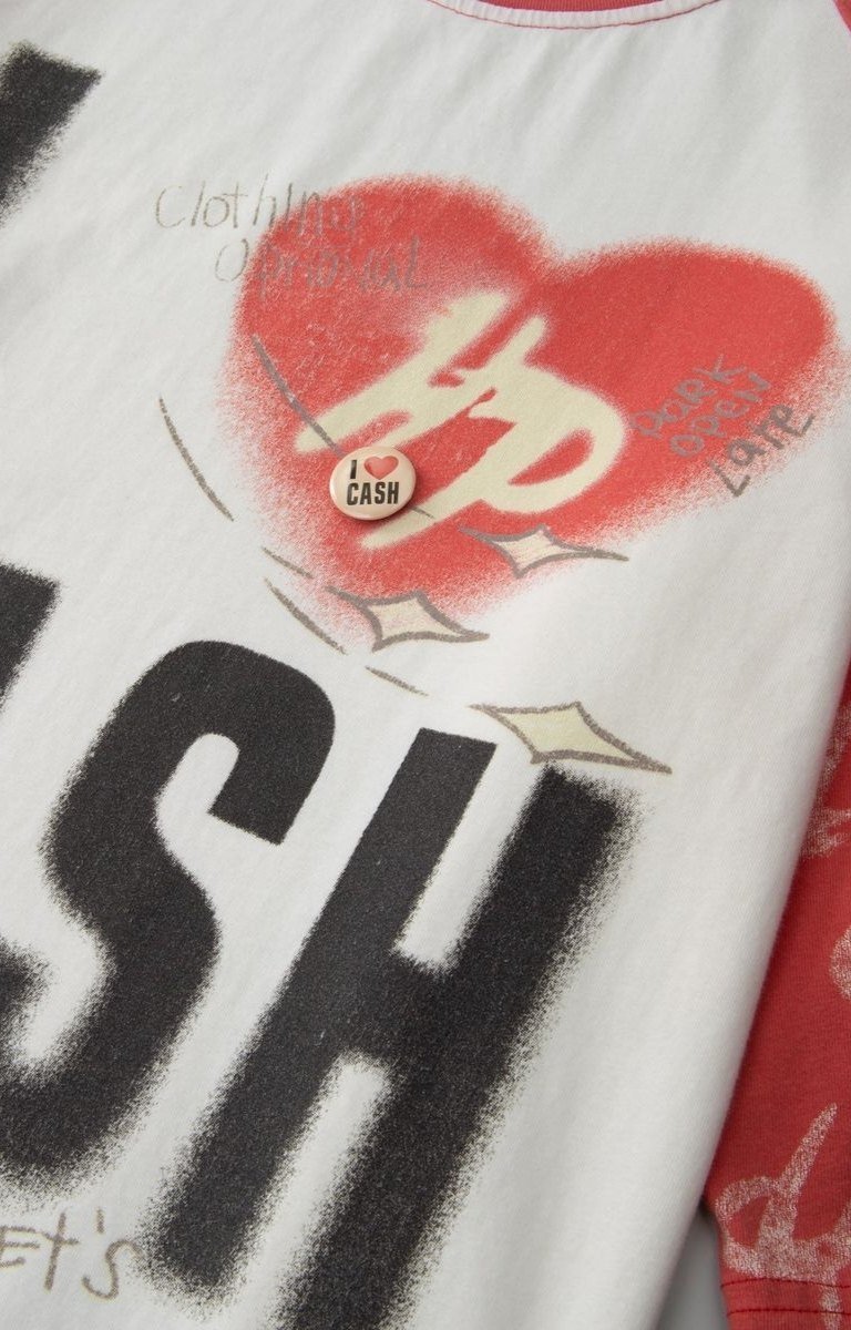 Back view of Hyde Park I Heart Cash oversized tee.