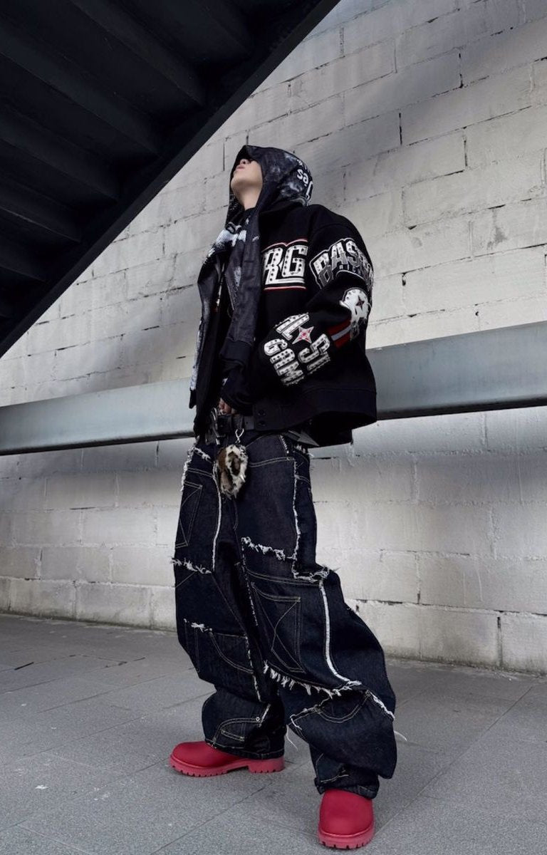 Premium cotton fabric detail on RICHGAINER bomber jacket.