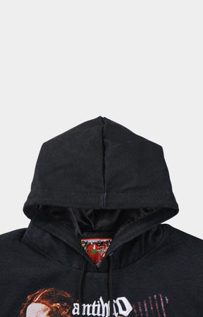 Streetwear outfit featuring VeryRare Antihero Judith Hoodie – art-inspired unisex fashion.