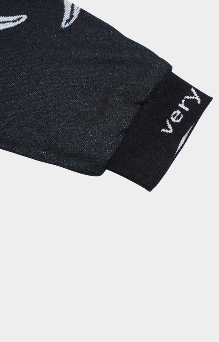 close up of sleeves with brand logo mentioned. 